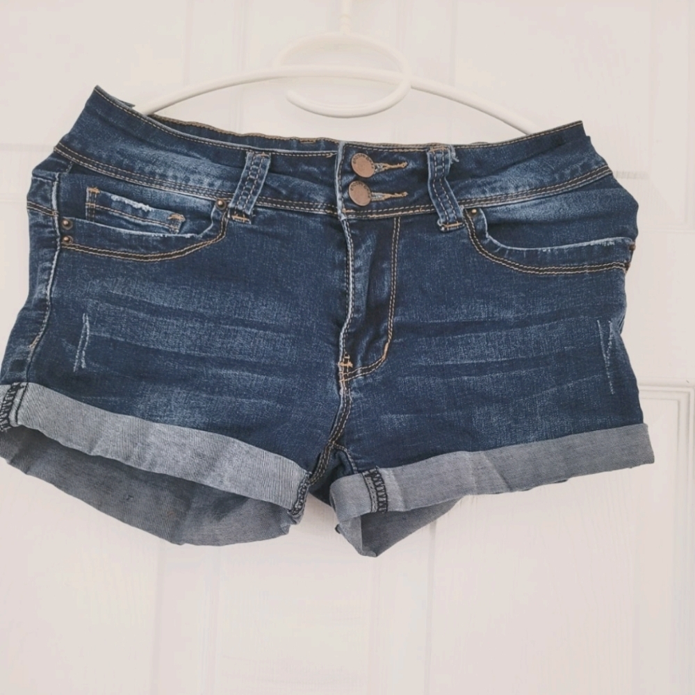 Short Jeans